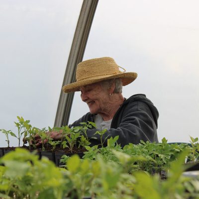 woman-gardening-with-hat-small-1200x800